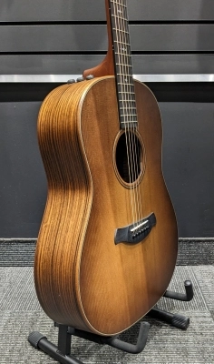 Taylor Builder's Edition 717e GP with Pickup - Wild Honey Burst 4